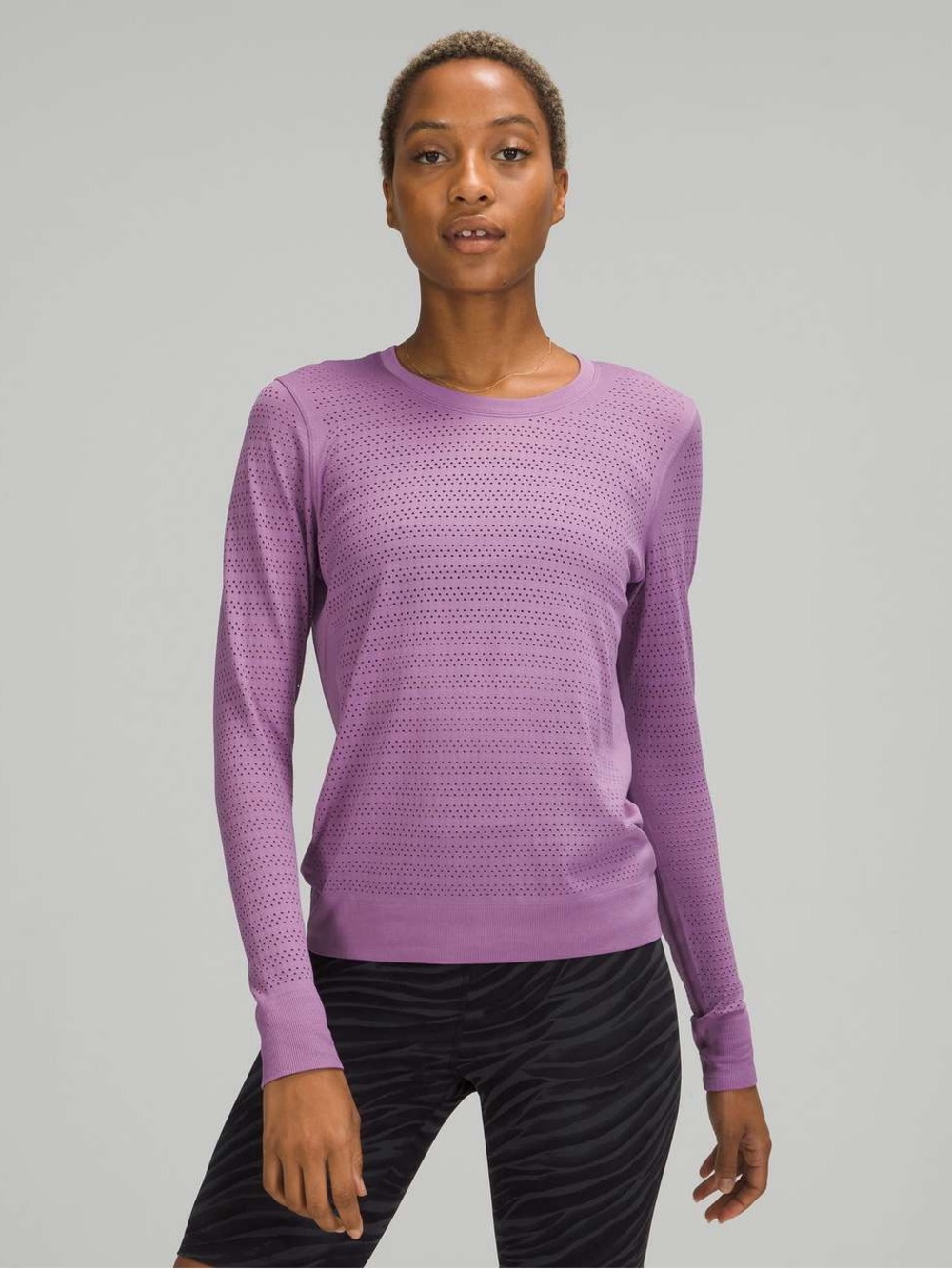 Lululemon Swiftly Breathe Long Sleeve Shirt
Wisteria Purple / Wisteria Purple